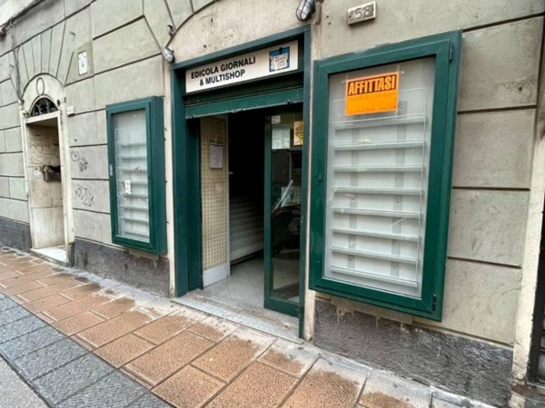 negozio in affitto a Genova in zona Certosa