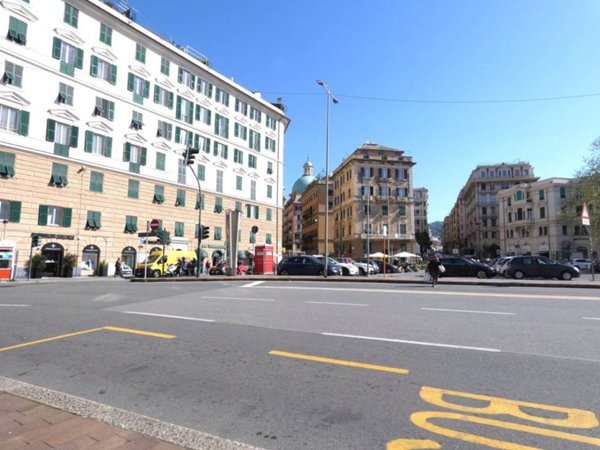 ufficio in affitto a Genova in zona Foce