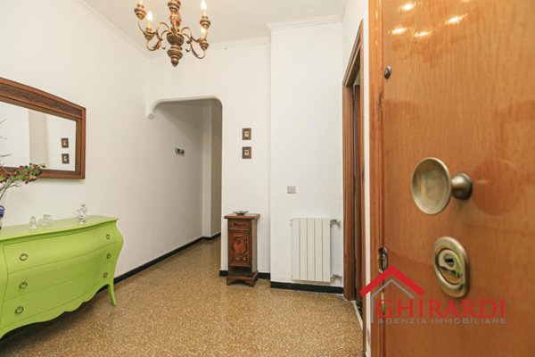 appartamento in affitto a Genova in zona Sestri Ponente
