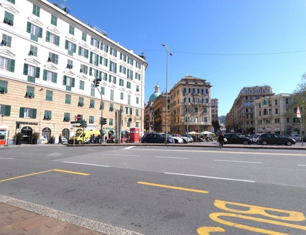 ufficio in affitto a Genova in zona Foce