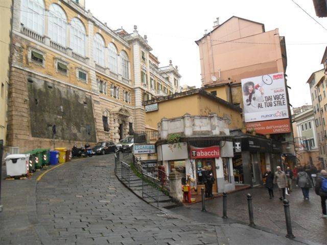 appartamento in affitto a Genova in zona Centro Storico