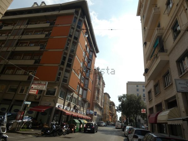 ufficio in affitto a Genova in zona Foce