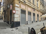locale commerciale in affitto a Genova in zona Centro Storico