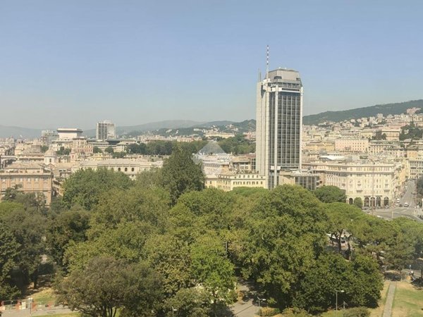 ufficio in affitto a Genova in zona Foce