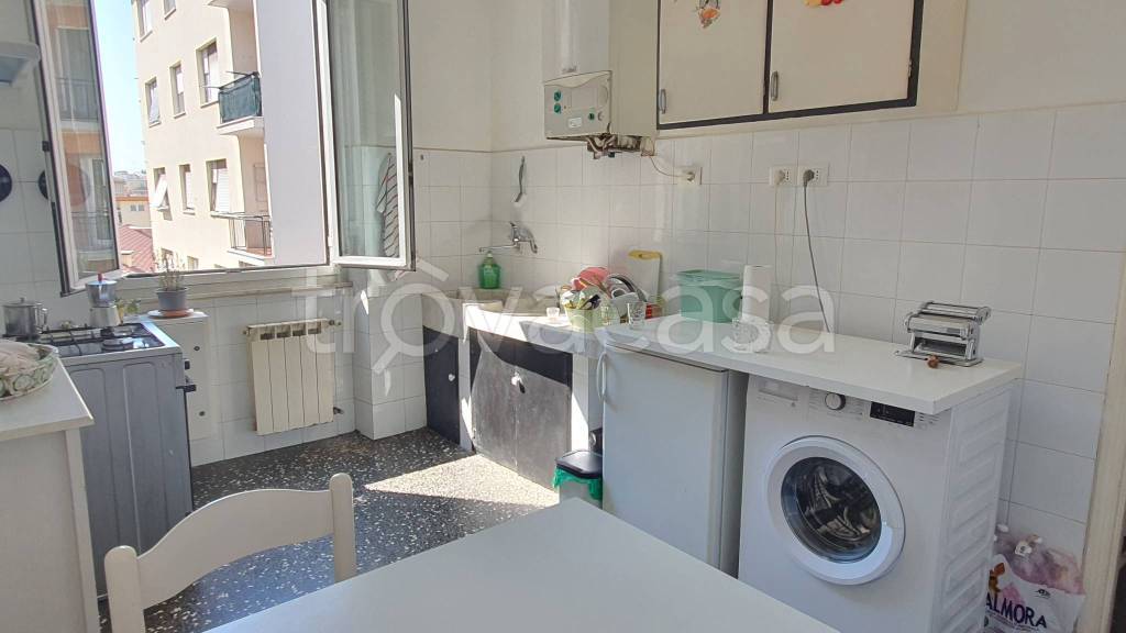 appartamento in affitto a Genova in zona Sampierdarena