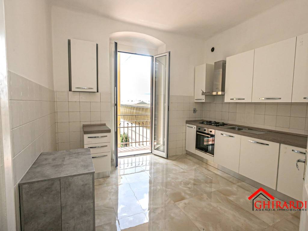 appartamento in affitto a Genova in zona Sestri Ponente