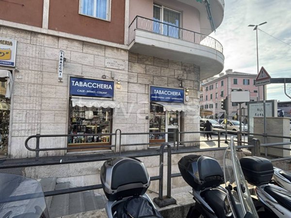 negozio in affitto a Genova in zona Albaro