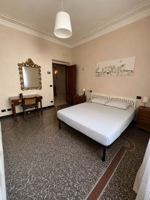 appartamento in affitto a Genova in zona Castelletto