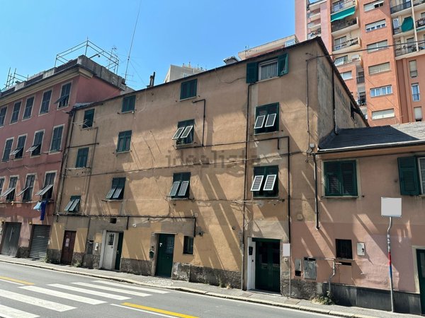 appartamento in affitto a Genova in zona Marassi