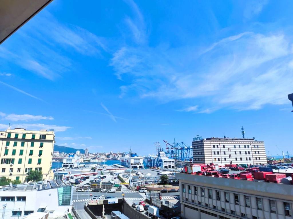 appartamento in affitto a Genova in zona Sampierdarena