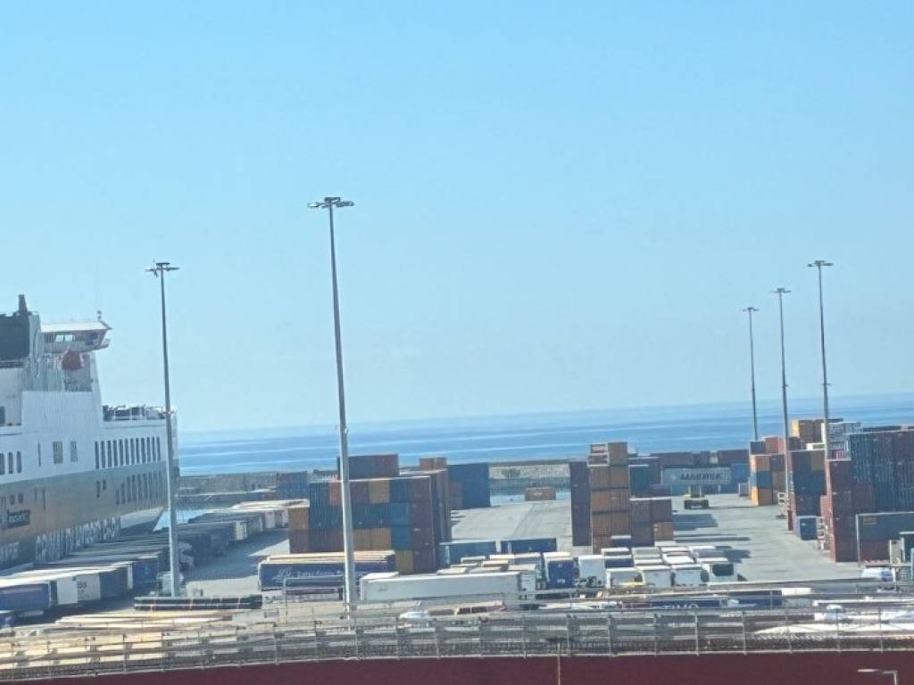 appartamento in affitto a Genova in zona Sampierdarena