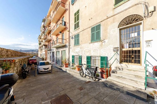 appartamento in affitto a Genova in zona Sottoripa / Maddalena / Molo