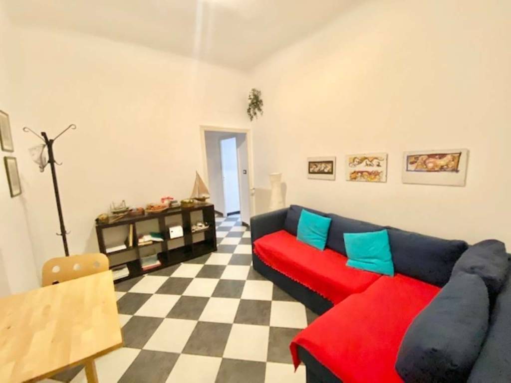 appartamento in affitto a Genova in zona Carignano