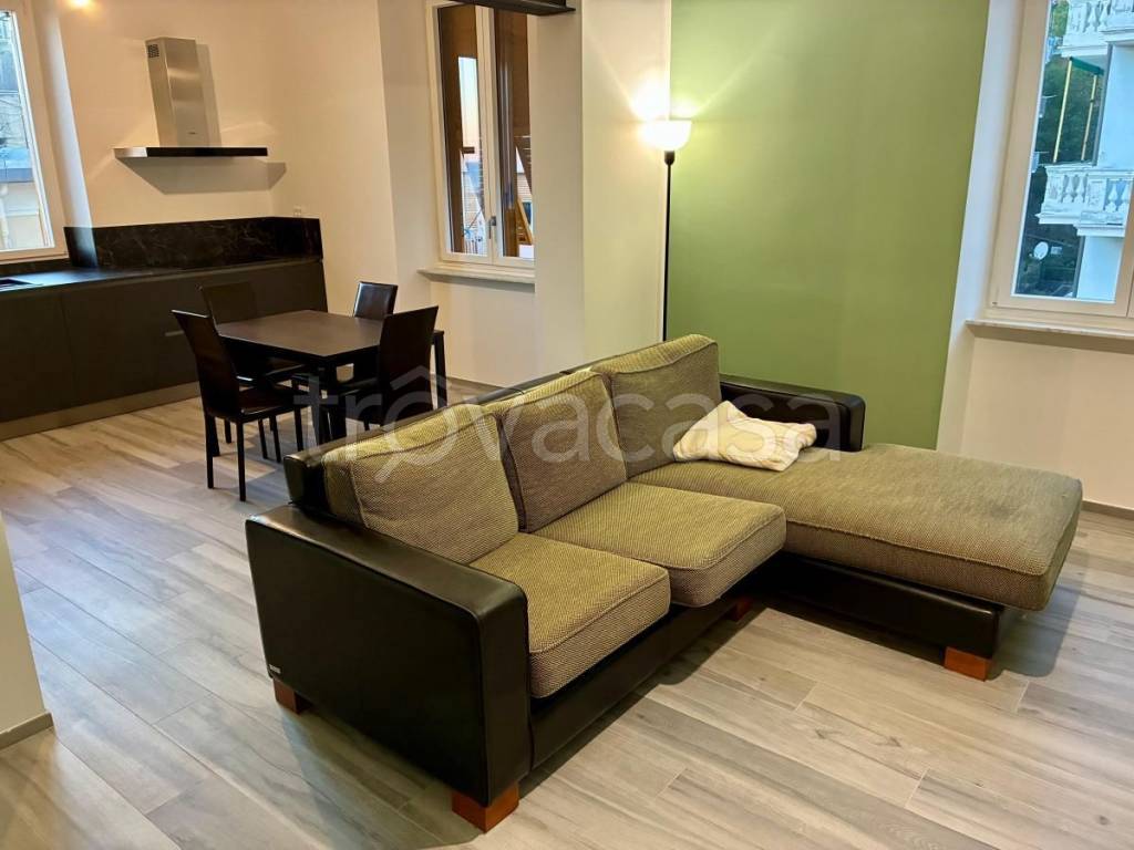 appartamento in affitto a Genova in zona Castelletto