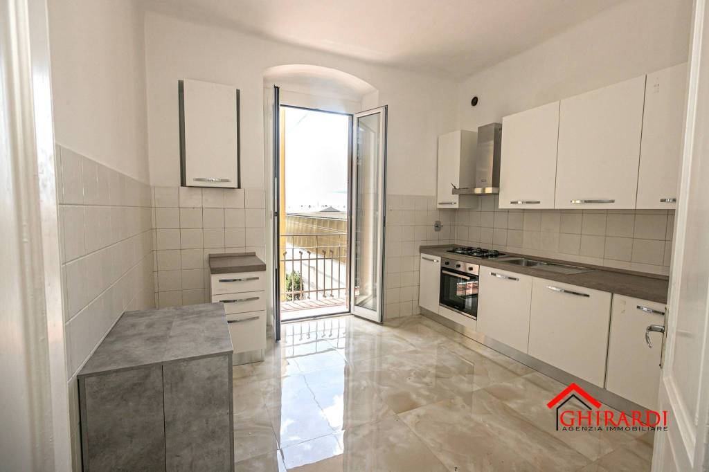 appartamento in affitto a Genova in zona Sestri Ponente