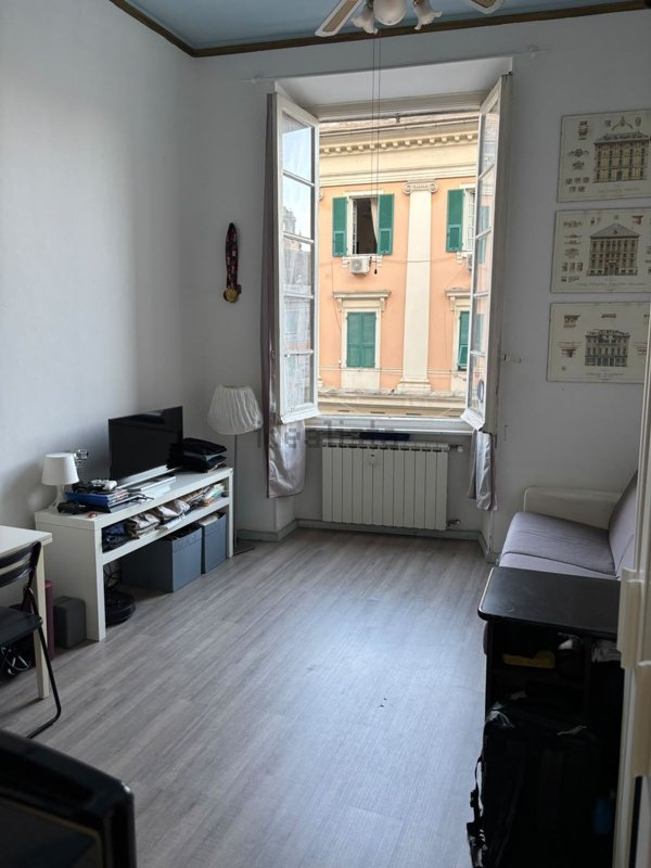 appartamento in affitto a Genova in zona Sottoripa / Maddalena / Molo