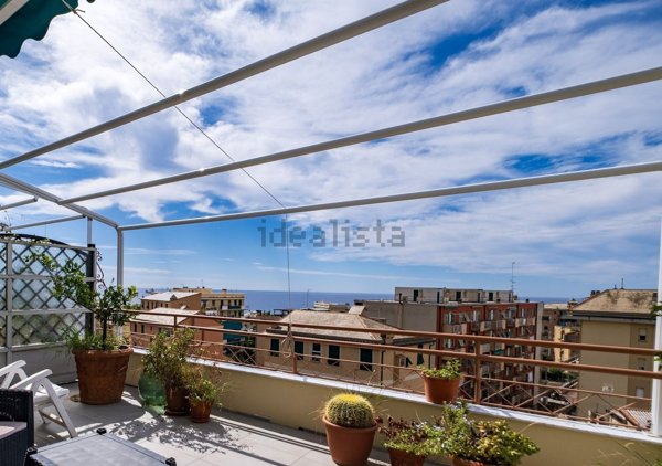 appartamento in affitto a Genova in zona Quinto al Mare