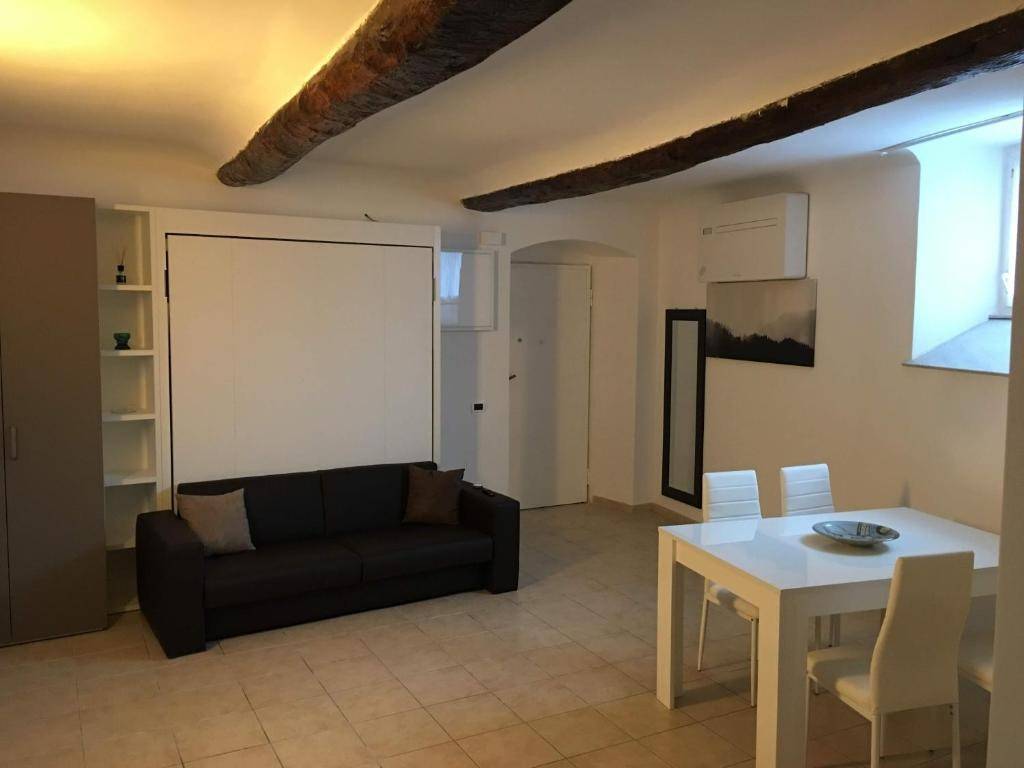 appartamento in affitto a Genova in zona Lagaccio / Granarolo