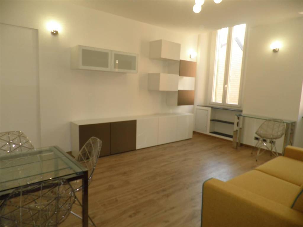 appartamento in affitto a Genova in zona Sottoripa / Maddalena / Molo