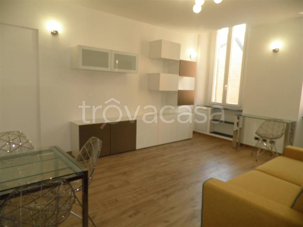 appartamento in affitto a Genova in zona Sottoripa / Maddalena / Molo