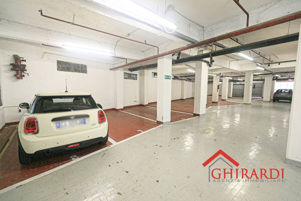 box auto in affitto a Genova in zona Sestri Ponente