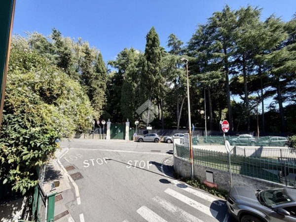 appartamento in affitto a Genova in zona Quarto dei Mille
