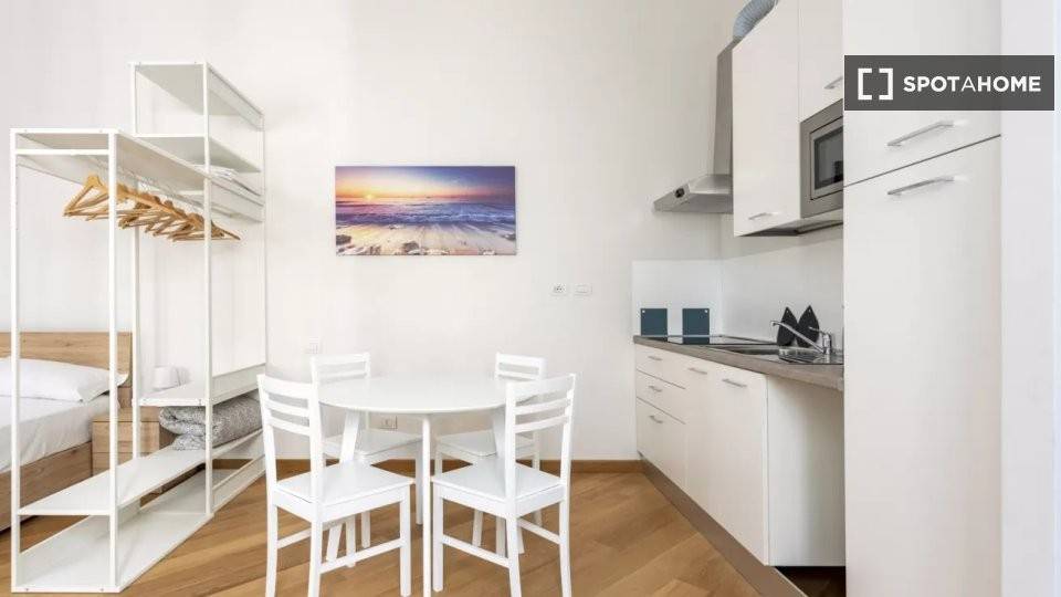 appartamento in affitto a Genova in zona Sottoripa / Maddalena / Molo