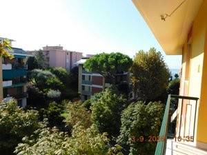 appartamento in affitto a Genova in zona Quarto dei Mille