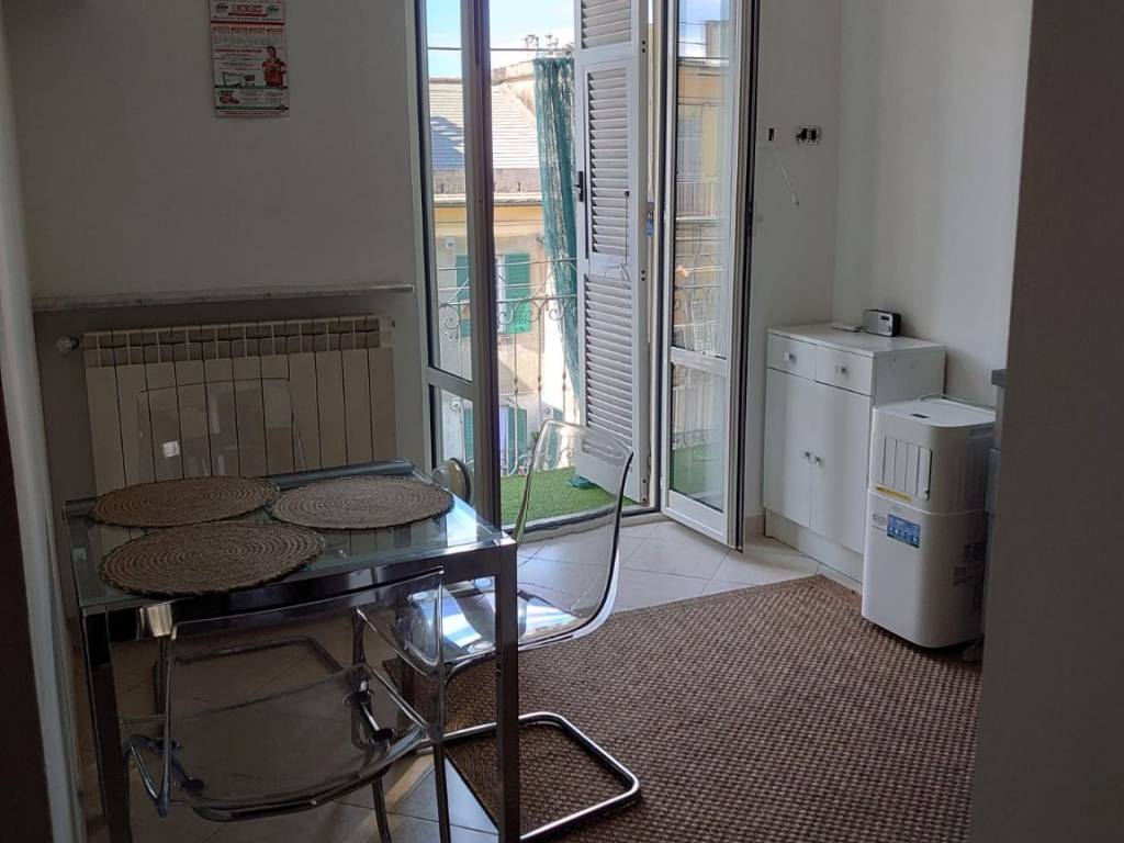 appartamento in affitto a Genova in zona Sestri Ponente