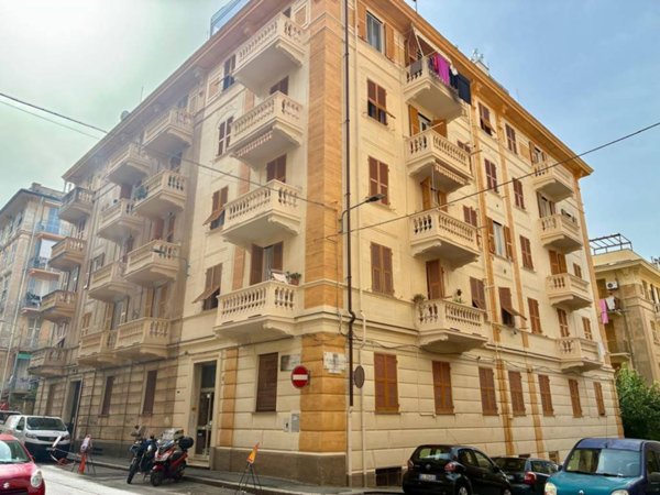 appartamento in affitto a Genova in zona Sestri Ponente