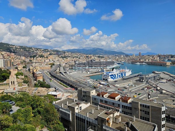 appartamento in affitto a Genova in zona DiNegro