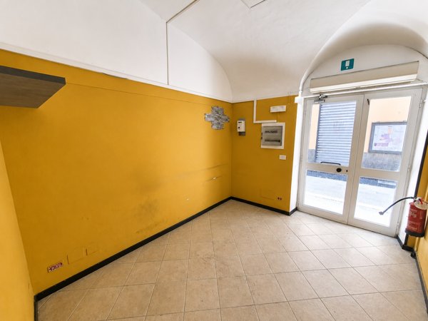 ufficio in affitto a Genova in zona Sestri Ponente
