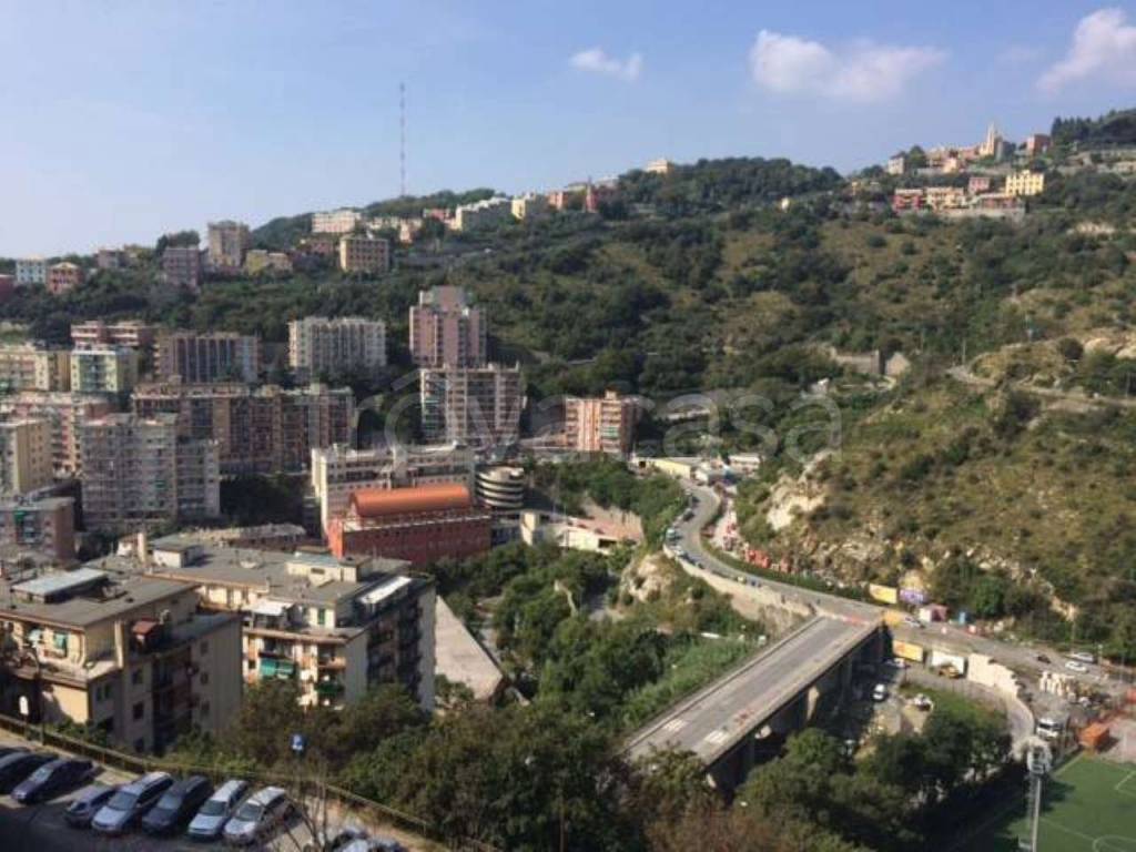 appartamento in affitto a Genova in zona Oregina