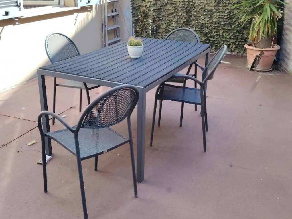 appartamento in affitto a Genova in zona Sestri Ponente