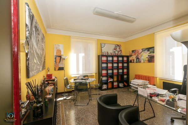 ufficio in affitto a Genova in zona Sampierdarena