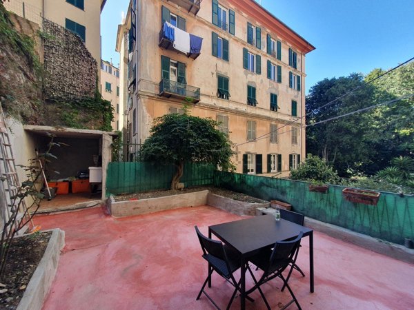 appartamento in affitto a Genova in zona Castelletto