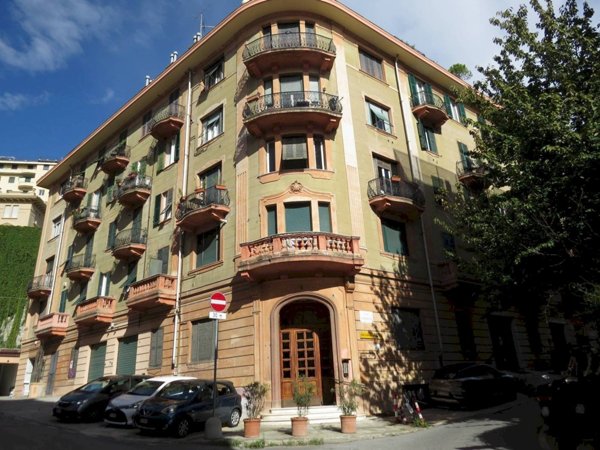 appartamento in affitto a Genova in zona Castelletto
