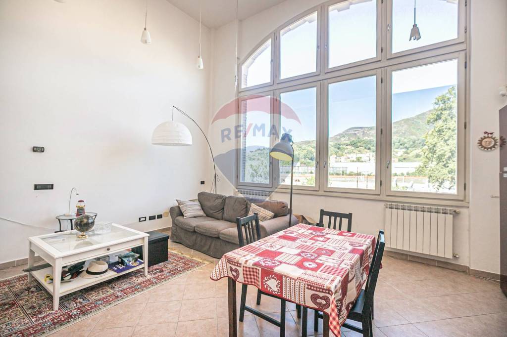 appartamento in affitto a Genova in zona Rivarolo