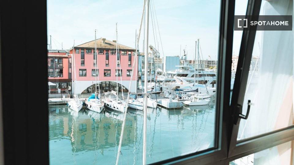 appartamento in affitto a Genova in zona Sottoripa / Maddalena / Molo