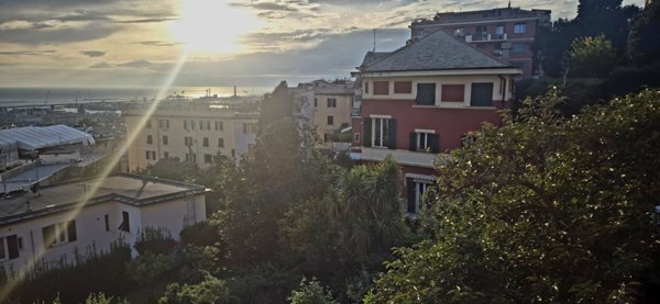 appartamento in affitto a Genova in zona Castelletto