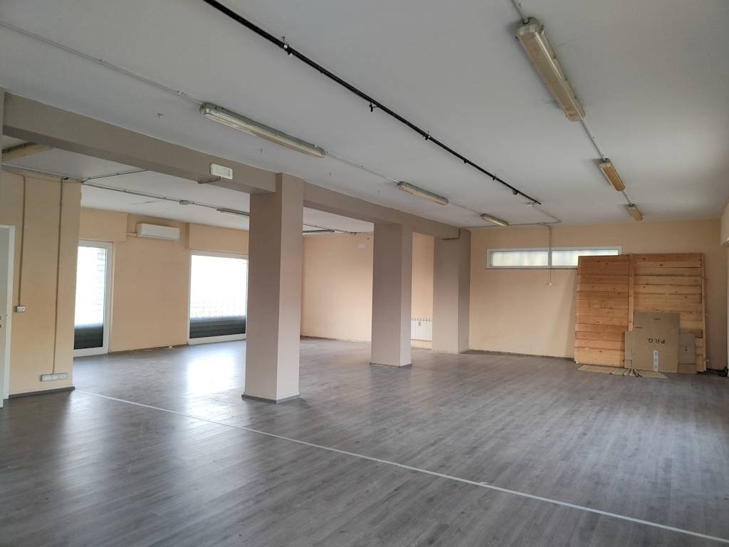 locale commerciale in affitto a Lavagna