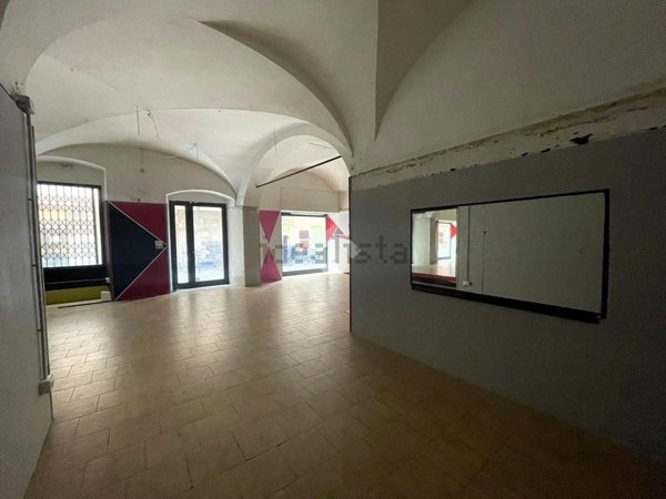 negozio in affitto a Lavagna