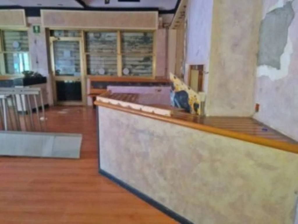 negozio in affitto a Lavagna