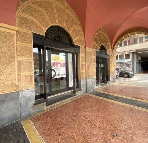 negozio in affitto a Lavagna