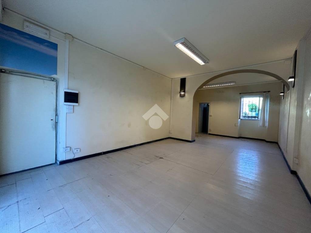 locale commerciale in affitto a Lavagna