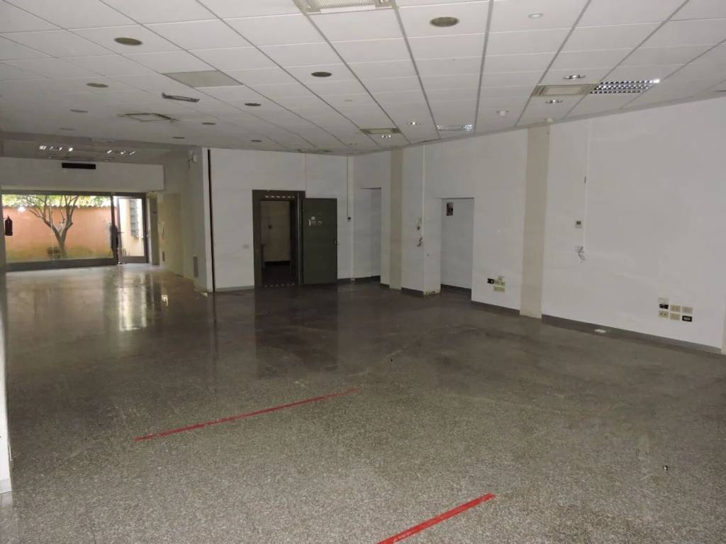 negozio in affitto a Lavagna