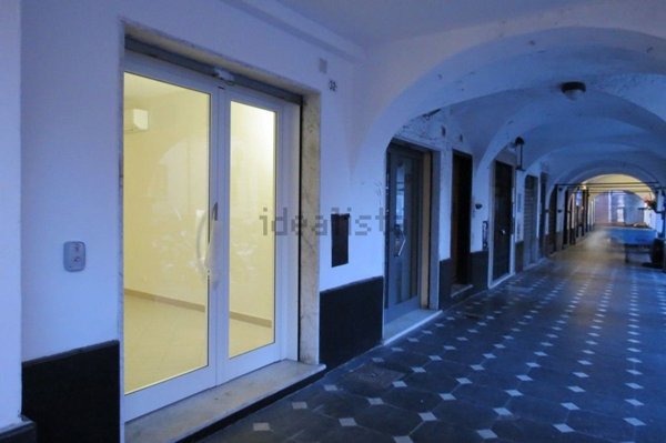 locale commerciale in affitto a Lavagna