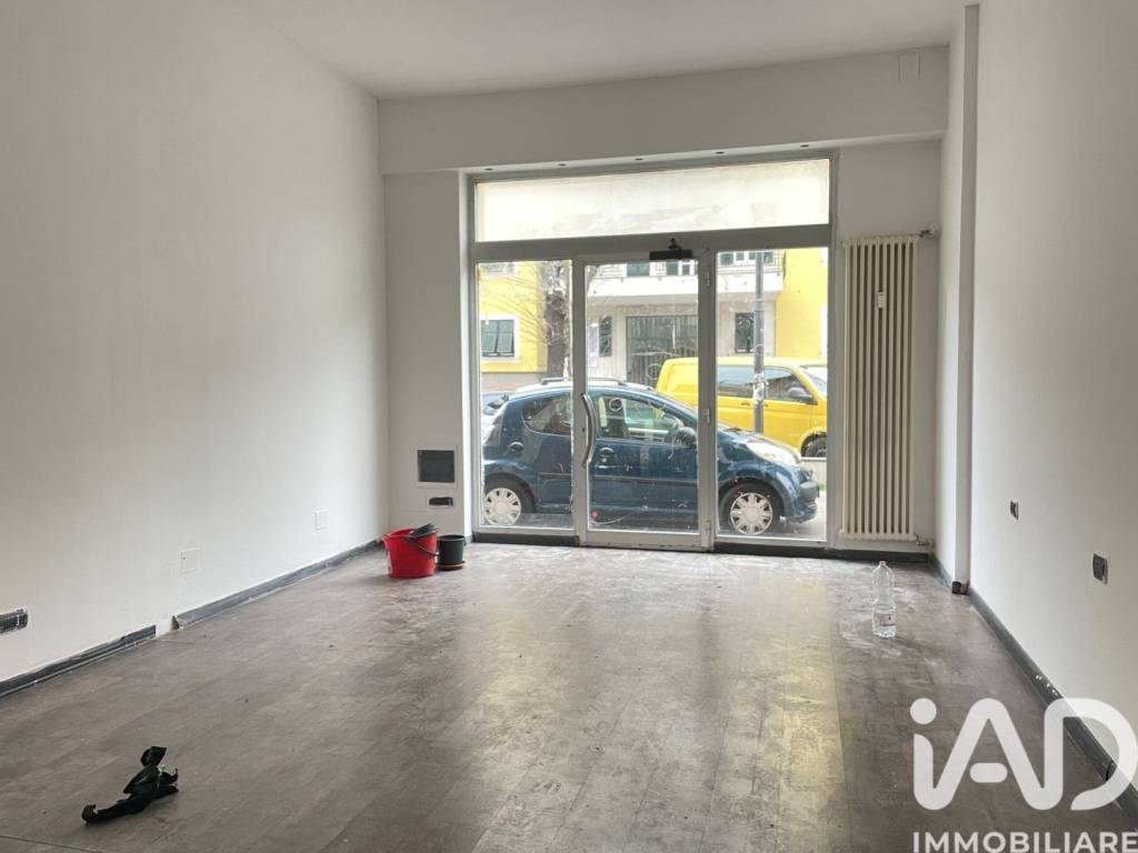 negozio in affitto a Lavagna