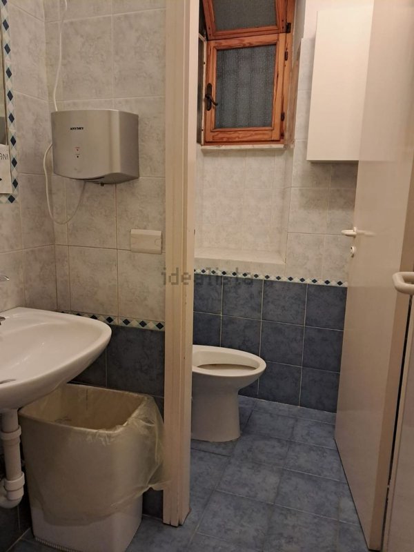 negozio in affitto a Lavagna