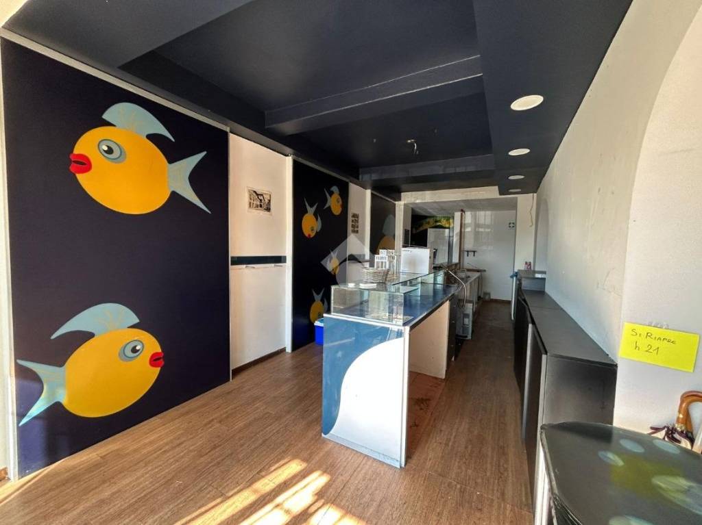 negozio in affitto a Lavagna